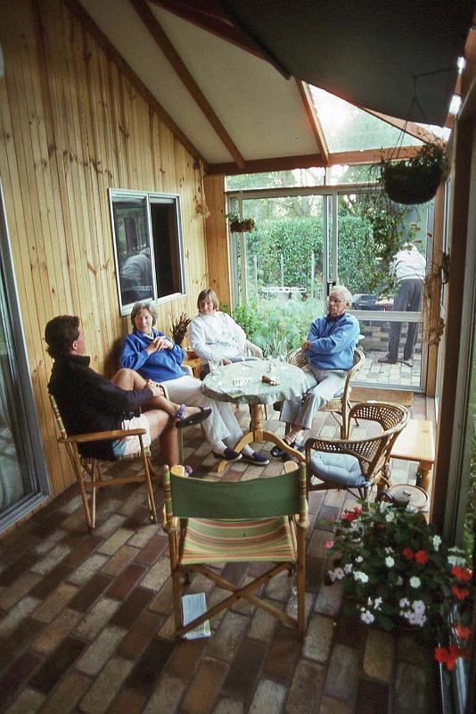 WT 0400 071-02 Australia.jpg